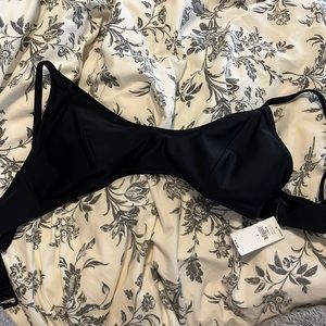 New black old navy scoop bikini top